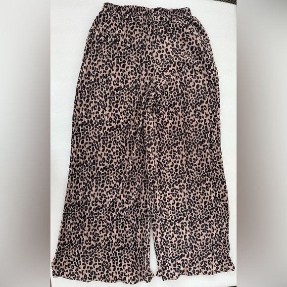 NWT ANNIEWEAR Leopard Animal Print Plissé Wide-Leg Pants Statement Size M - Picture 6 of 8